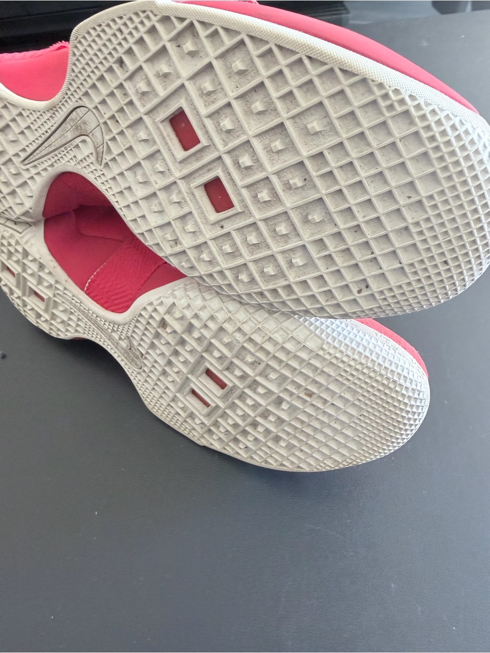 Nike red Athletic Sneakers LeBron James - Picture 5 of 6